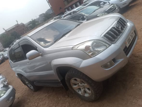 A picture of Toyota Land cruiser Petrol Engine For Sale 0787181703 0704482571 Whatsapp