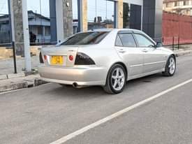 A picture of Toyota alteza