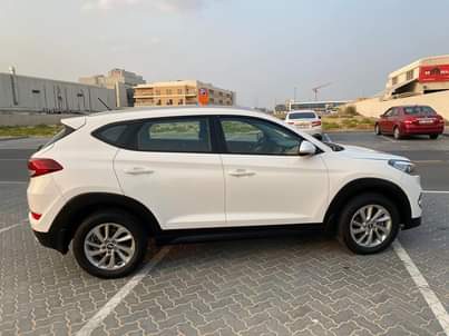 A picture of Hyundai Tucson 2016 gcc specs watsapp 0551513562