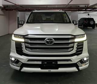 A picture of LANDCRUISER ZX 300