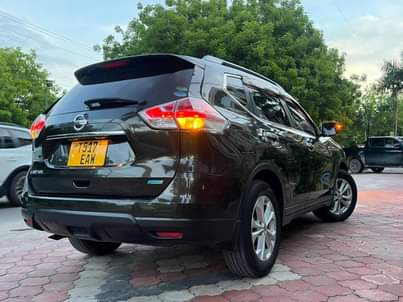 A picture of XTRAIL