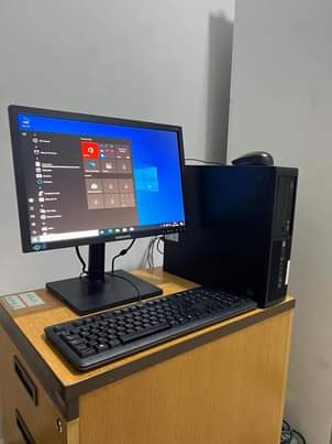 A picture of Hp desktop core i5