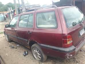 A picture of Golf wagon Engine very silent Gear super sharp Going for