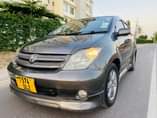 A picture of Toyota ist