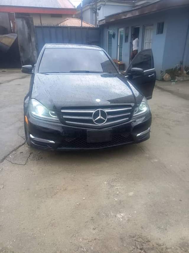 A picture of 2013 Mercedes Benz C350