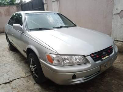 A picture of Registered 2001 Toyota Camry LE V4
