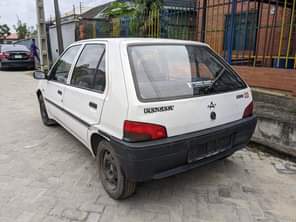 A picture of Direct tokunbo manual gear peogeut 106 year 2005 model for