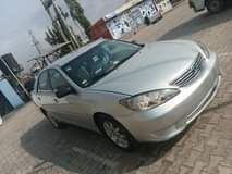 A picture of 05 Toyota Camry LE Read description for full details
