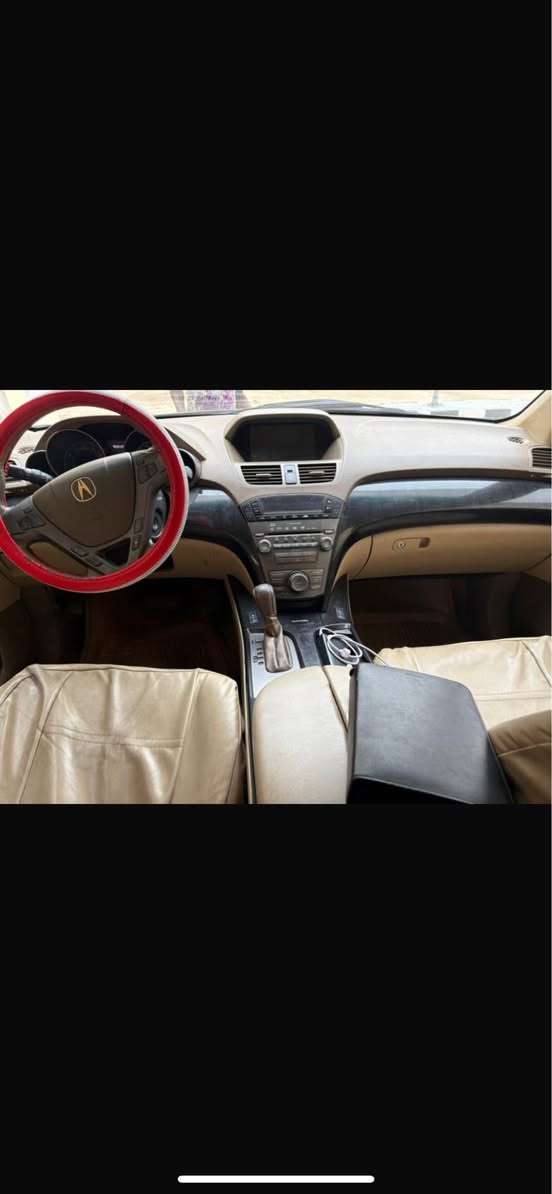 A picture of Distress 2008 Acura MDX 07061618252