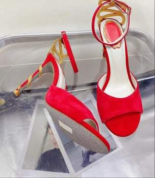 A picture of High heels