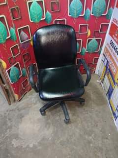 A picture of Nauza kiti Cha saroon Bei 65 0689319654