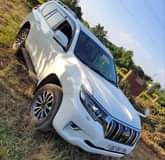 A picture of PRADO TX 2018 AT UGX170M CALL 0703 693957