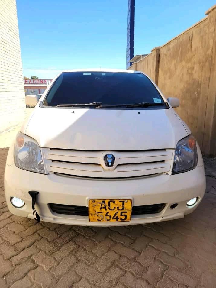used toyota ist