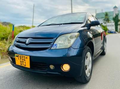 A picture of Toyota ist