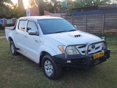 used toyota hilux