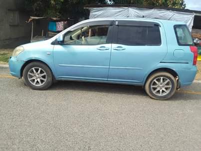 A picture of car