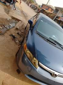 A picture of Reg Honda civic 09