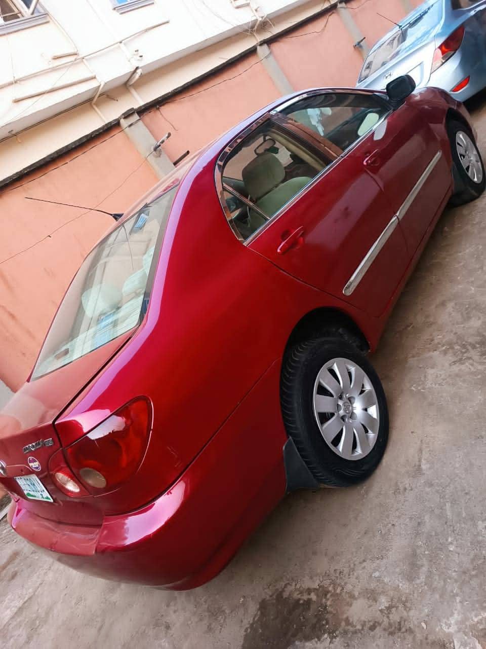 A picture of Toyota corolla 2007