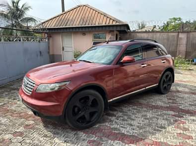 A picture of Tokumbo standard InfinitiFX35 Jeep Well pimped Buy and drive with
