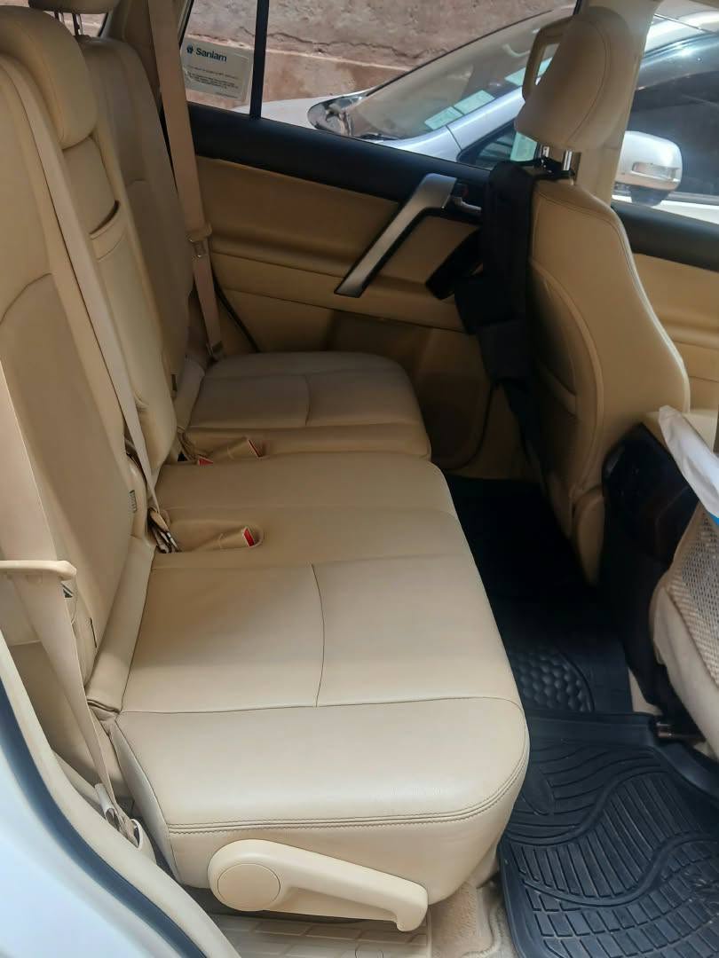 A picture of Land cruiser