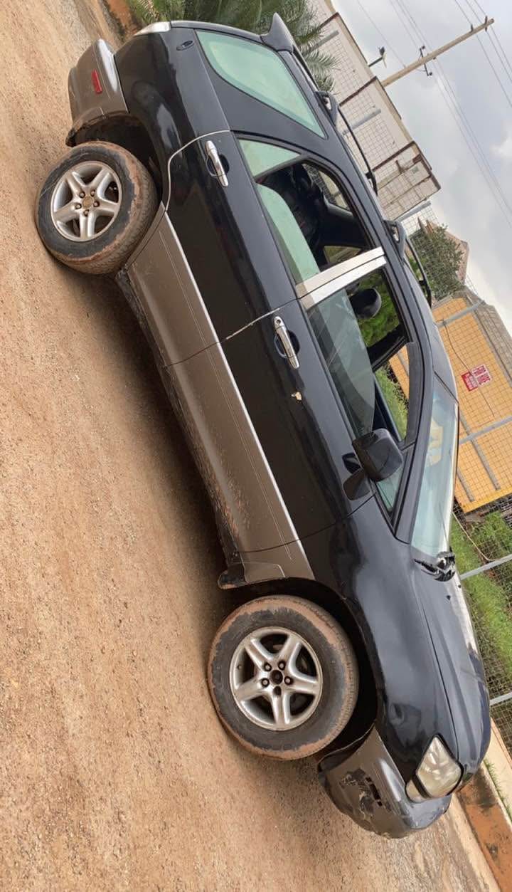 A picture of Toyota Lexus