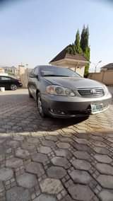 A picture of Corolla LE 2004