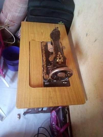 A picture of Sewing machine