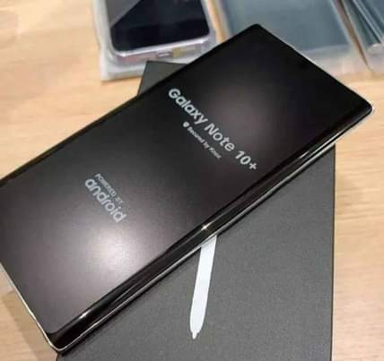 A picture of SIMU MPYA IKO KWA BOX SAMSUNG NOTE 10 PLUS LINE