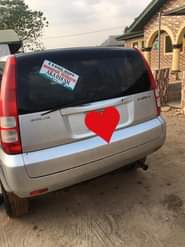A picture of Honda HRV First body Untampered Engine Gear is okay AC