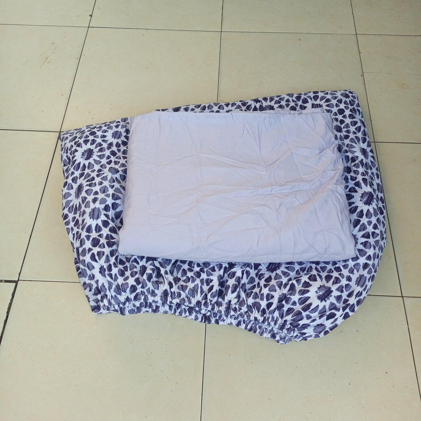 A picture of ELEGANT SECOND HAND BEDDINGS ONLY UK CANADA