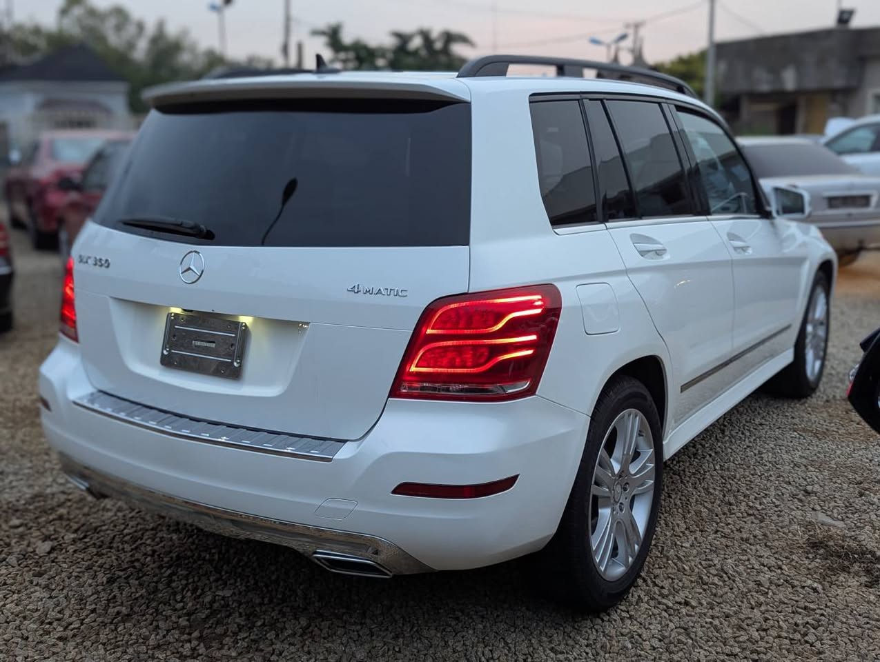 A picture of MERCEDES BENZ GLK