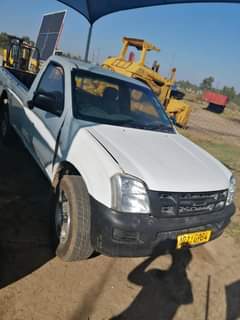 classifieds/cars isuzu