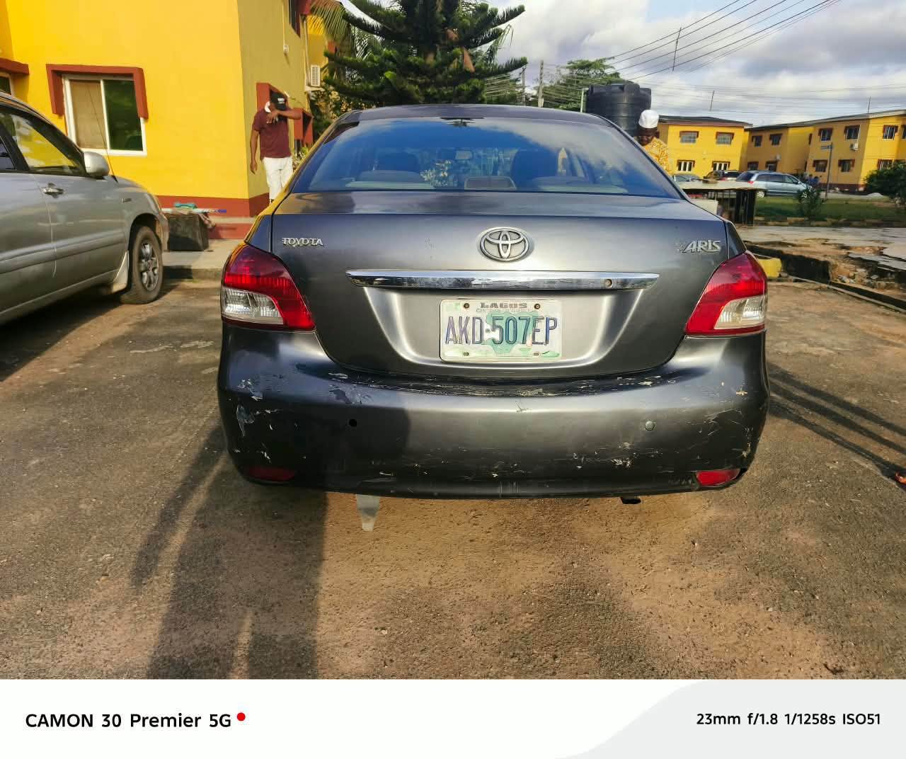 A picture of Awoof Toyota yarix 2010 model Engine gear ac need small