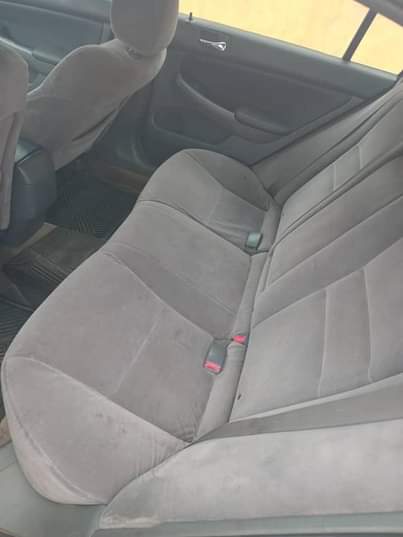 A picture of Honda Accord 07