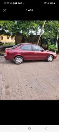 A picture of Hyundai elantra 2005.