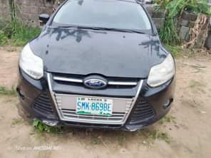A picture of 2012 ford 4 cylinder First body But only brain box