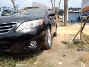 A picture of 2009 TOYOTA CAMRY SPIDER CLEAN INTERIOR SOUND GEAR AND ENGINE