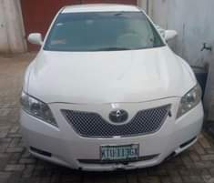 A picture of Toyota Camry 08