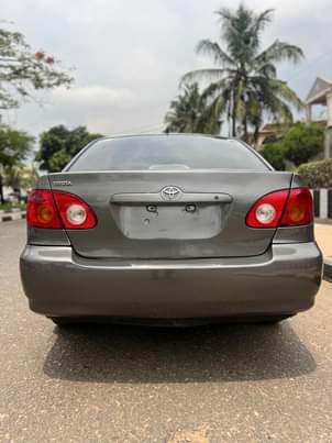 A picture of Toyota corolla 2003 08065180809