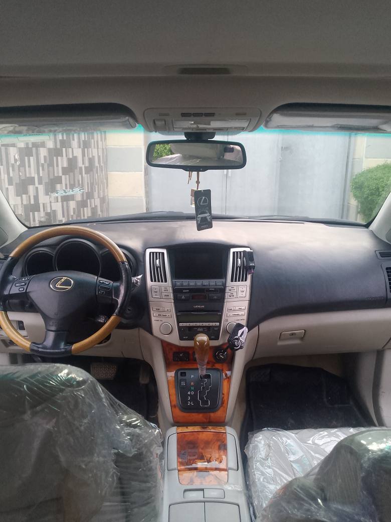 A picture of Distress Sale Foreign used 2008 Lexus RX350 XLE