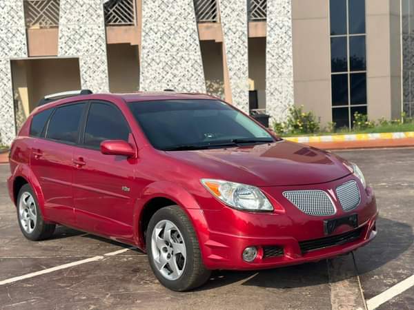 A picture of FOR SALE Few weeks Used Pontiac Vibe 2006 Model Original