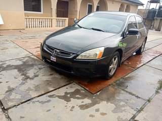 A picture of Honda Accord EOD 2005 Model