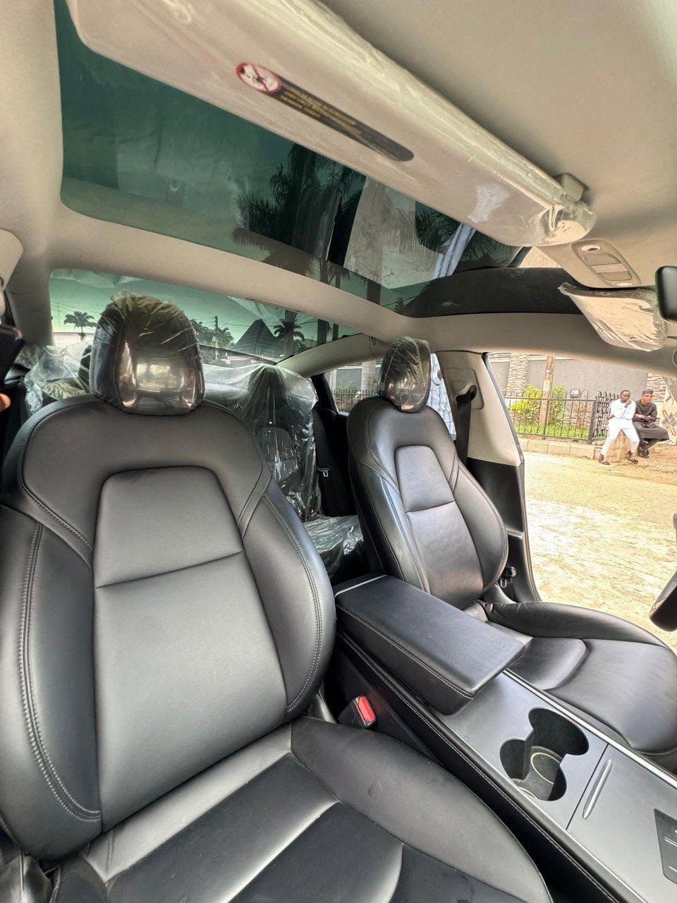 A picture of Foreign Used 2021 Tesla