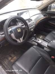A picture of Honda Crosstour 2010 model 4 sale Clean body and interior