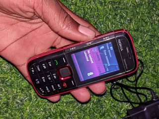A picture of NOKIA 5130 express music Brand New