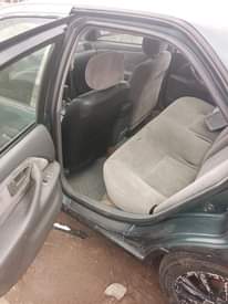A picture of 2000 Toyota Camry Registered TINY LIGHT