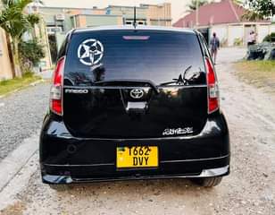 A picture of Toyota passo