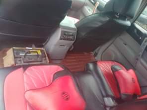 A picture of Neatly Nigerian used Toyota Highlander limited edition 08 Price 8