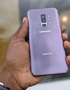A picture of Samsung galaxy s9 plus ram6 gb64 imenyooka na ina risiti