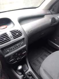 A picture of 2010 Peugeot 206